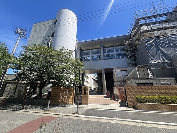 大阪市立玉津中学校