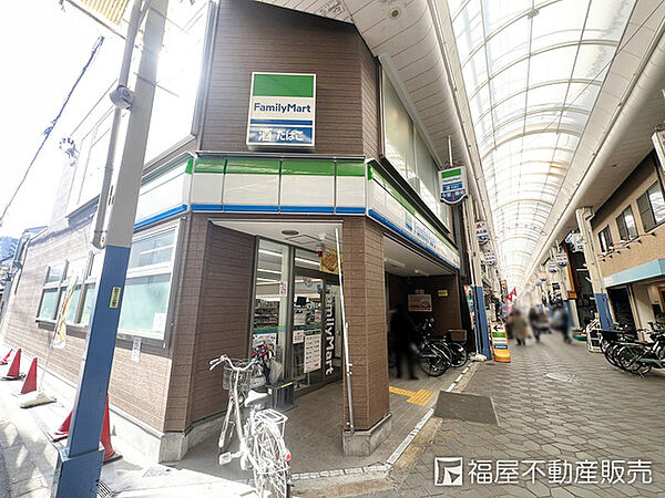 ファミリーマート 東成しんみちロード店
