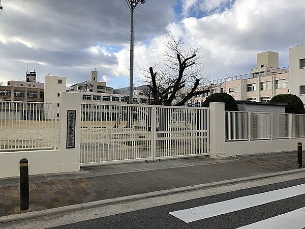 大阪市立宝栄小学校