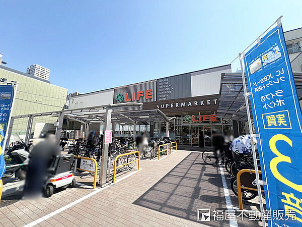 ライフ空堀店