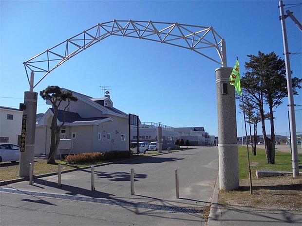 北見市立西小学校（1448m）