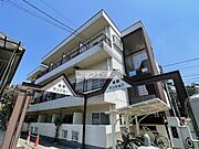 坂戸駅より徒歩12分 築33年6ヶ月 3階建の賃貸物件
