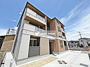 東飯能駅より徒歩13分 築1年4ヶ月 3階建の賃貸物件