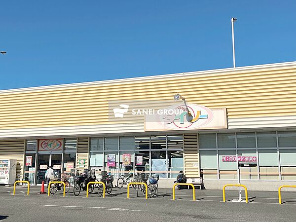 ザ　ダイソーいなげや所沢狭山ヶ丘店　820ｍ