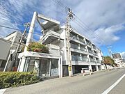 塚本駅より徒歩12分 築34年10ヶ月 4階建の賃貸物件