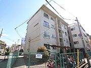 塚本駅より徒歩12分 4階 築52年11ヶ月の賃貸物件