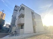 三国駅より徒歩6分 1階 築3年8ヶ月の賃貸物件