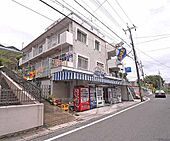 京都市伏見区桃山町日向 3階建 築50年のイメージ