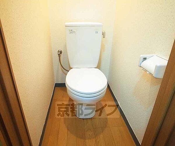 画像24:綺麗なトイレです