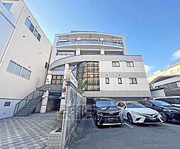 カーサ・リラ室町 402