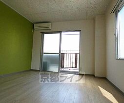 バルーンクラブ 203 2階1Kのリビング/ダイニング