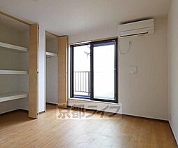 京阪本線 伏見稲荷駅 徒歩4分の賃貸アパート 2階1LDKのリビング/ダイニング