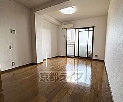 京阪本線 藤森駅 徒歩1分の賃貸マンション 2階1Kのリビング/ダイニング