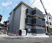 藤森駅より徒歩9分 3階 築2年5ヶ月の賃貸物件