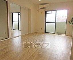 京都地下鉄東西線 石田駅 徒歩15分の賃貸マンション 3階3LDKのリビング/ダイニング