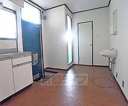 京都地下鉄東西線 石田駅 徒歩13分の賃貸アパート 2階2DKのリビング/ダイニング