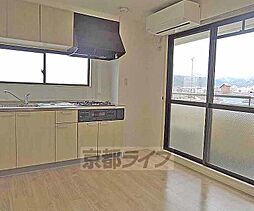 阪急京都本線 長岡天神駅 徒歩15分の賃貸マンション 4階2DKのリビング/ダイニング