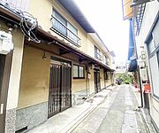 二条城前駅より徒歩5分 築65年7ヶ月の賃貸物件