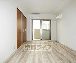 京阪本線 龍谷大前深草駅 徒歩10分の賃貸マンション 2階1Kのリビング/ダイニング