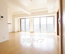 京阪本線 淀駅 徒歩10分の賃貸マンション 4階2LDKのリビング/ダイニング