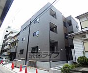 伏見稲荷駅より徒歩4分 3階 築1年5ヶ月の賃貸物件