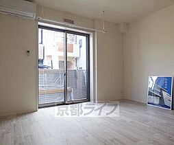 JR山陰本線 嵯峨嵐山駅 徒歩5分の賃貸アパート 2階1Kのリビング/ダイニング