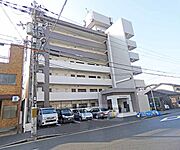丹波橋駅より徒歩7分 1階 築42年の賃貸物件