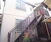 伊勢田駅より徒歩2分 2階 築43年11ヶ月の賃貸物件