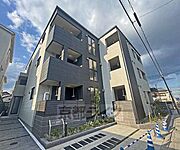 嵯峨嵐山駅より徒歩2分 3階 築3年1ヶ月の賃貸物件