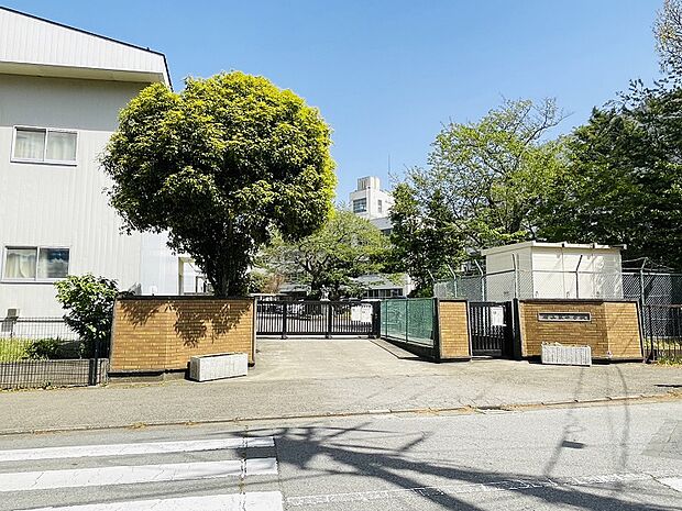 村上東小学校1580m