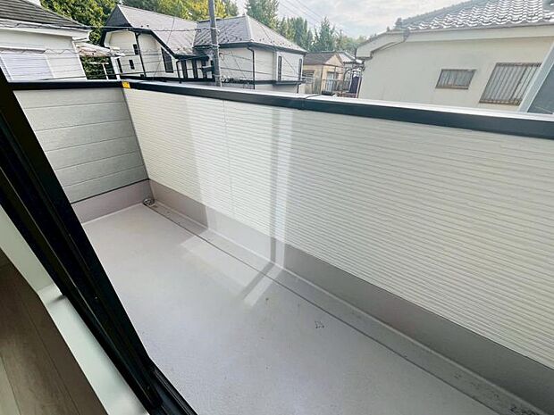 洗濯物がよく乾く南向きバルコニー