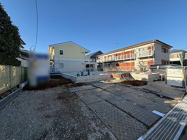 嬉しいカースペース並列3台!