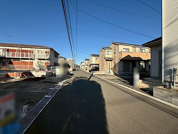 車の出し入れラクラクの前面道路6m