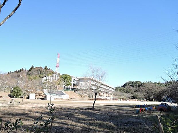 大室台小学校1620m