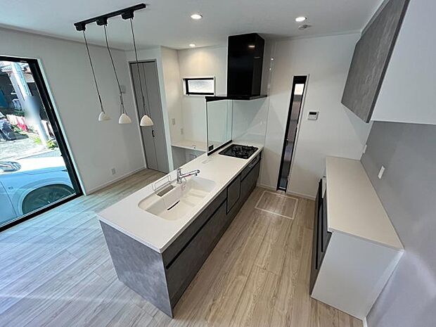 会話が弾む、家族時間が増えるオープンキッチン