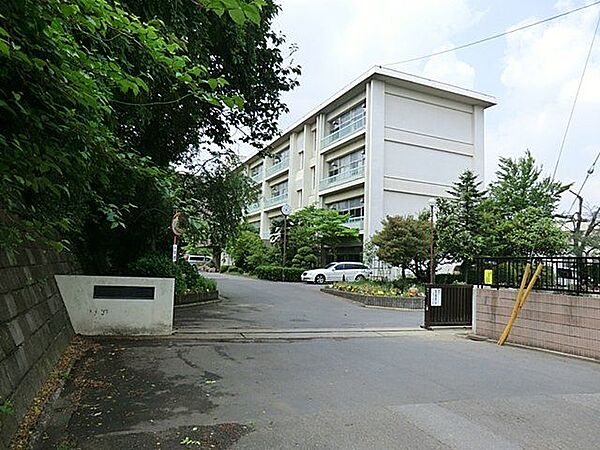 上志津中学校900ｍ