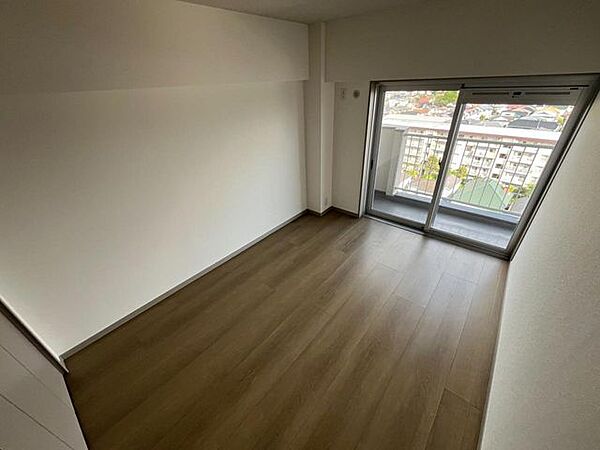 暮らしにフィットする使いやすい洋室空間