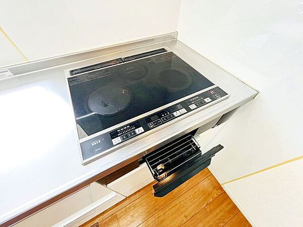 キッチンを美しく保つIH