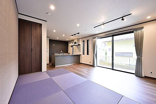 【プラン例　リビング】建物本体価格1530万　建物面積109.09平米