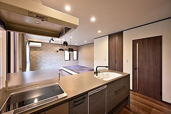【プラン例　キッチン】建物本体価格1530万　建物面積109.09平米