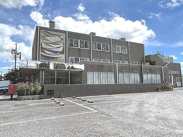 佐倉市役所　根郷出張所 徒歩15分。 1180m