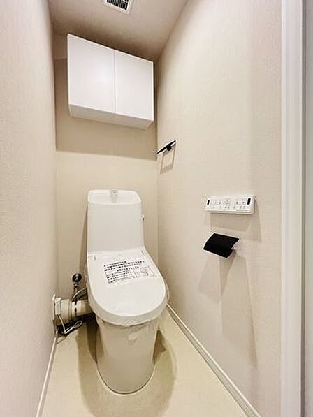 毎日を清潔に保つ温水洗浄便座
