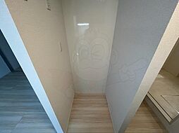 メゾン・ソネット二条新町 2階1LDKのリビング/ダイニング