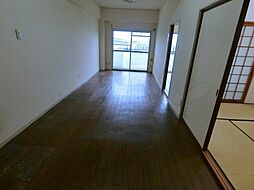 アサワハイツ 4階2LDKのリビング/ダイニング