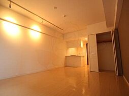 エスリード西小路御池 4階1Kのリビング/ダイニング