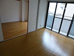 ヴィヴァーチェ千本（旧エルシオン千本上長者） 4階2DKのリビング/ダイニング