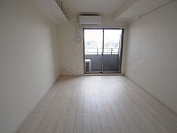 フォレスト西大路五条 4階1Kのリビング/ダイニング