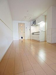 Le.佐女牛井 2階1LDKの室内