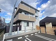 鹿王院駅より徒歩3分 3階 築2年3ヶ月の賃貸物件