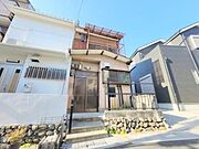 六地蔵駅より徒歩10分 2階 築62年2ヶ月の賃貸物件